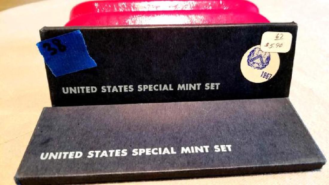 1966 and 1967 UNITED STATES SPECIAL MINT SETS (1 of 7)