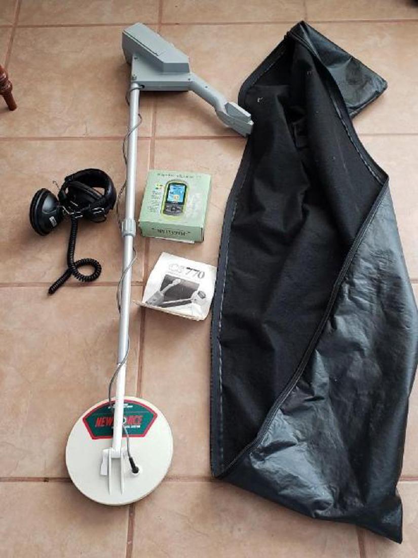 NEWFORCE METAL DETECTOR and MAGELLAN EXPLORISTÂ GC (1 of 14)