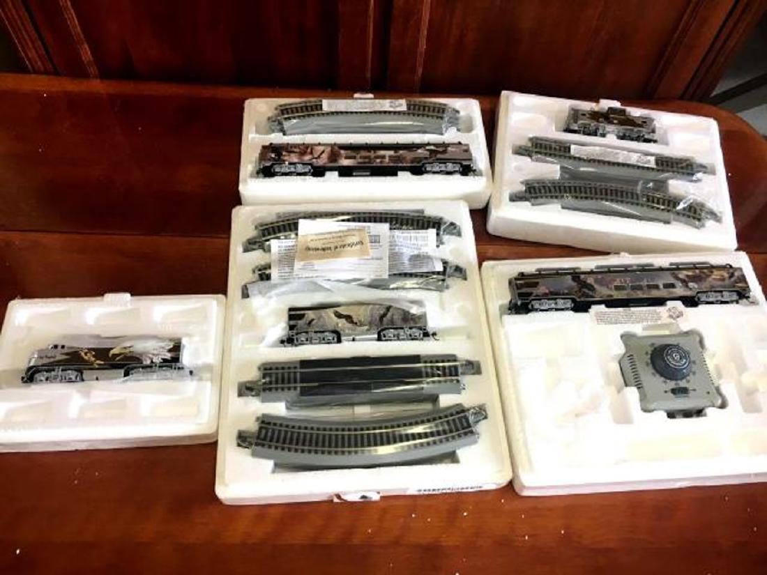 BACHMANN Railroad Set with Majestic Beauty Painting: BACHMANN Railroad Set with Majestic Beauty Combine Car, Four other Cars, Tracks, Power Transformer