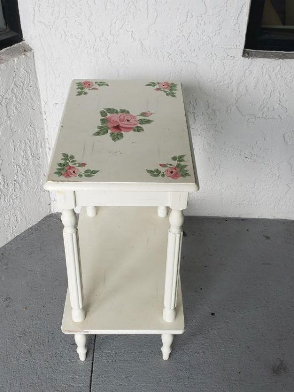 Vintage Hand Panted Side Table (1 of 5)