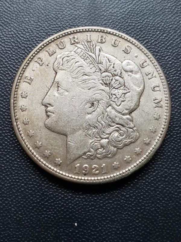 1921 S Morgan Silver Dollar (1 of 2)
