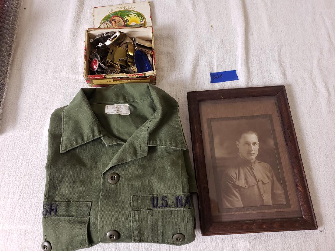 SEABEES & TANK BATALLION MILITARIA COLLECTIBLES (1 of 17)