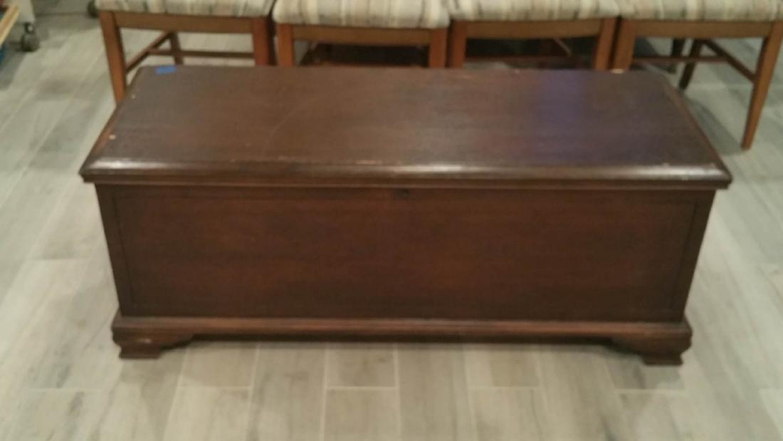 Cedar Storage Chest (1 of 8)