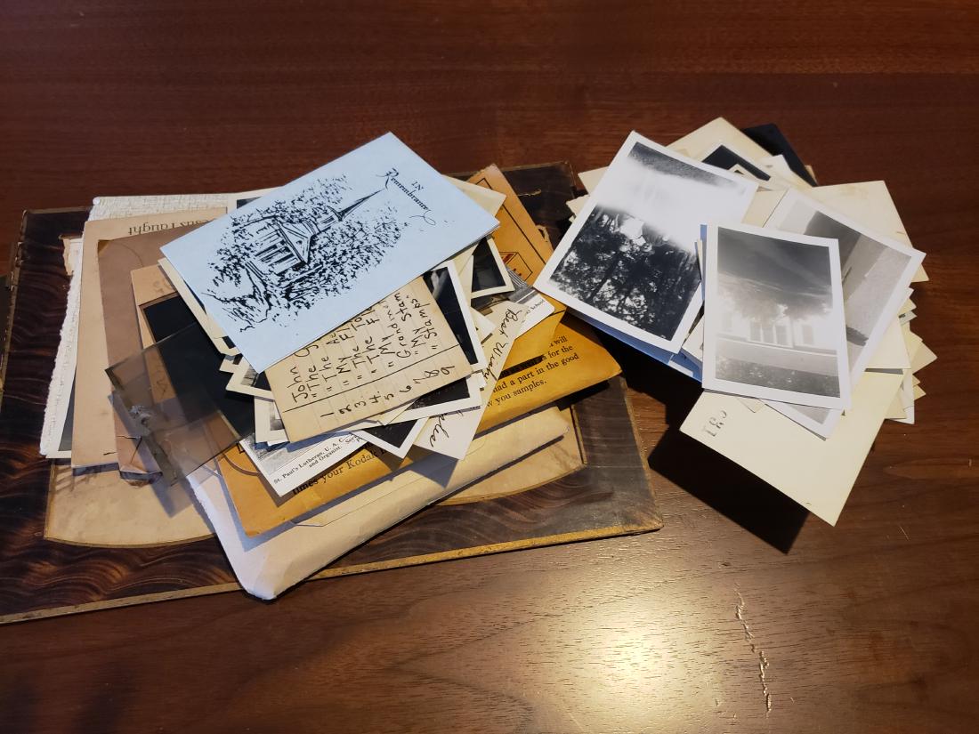 VINTAGE PHOTOS FROM 1930'S-70'S AND 4X3 NEGATIVS: Large lot of over 75 photos, some even done by a Professional Photo Studio. There are also 100's of 4x3 Negatives, not necessarily to the photos in the lot.