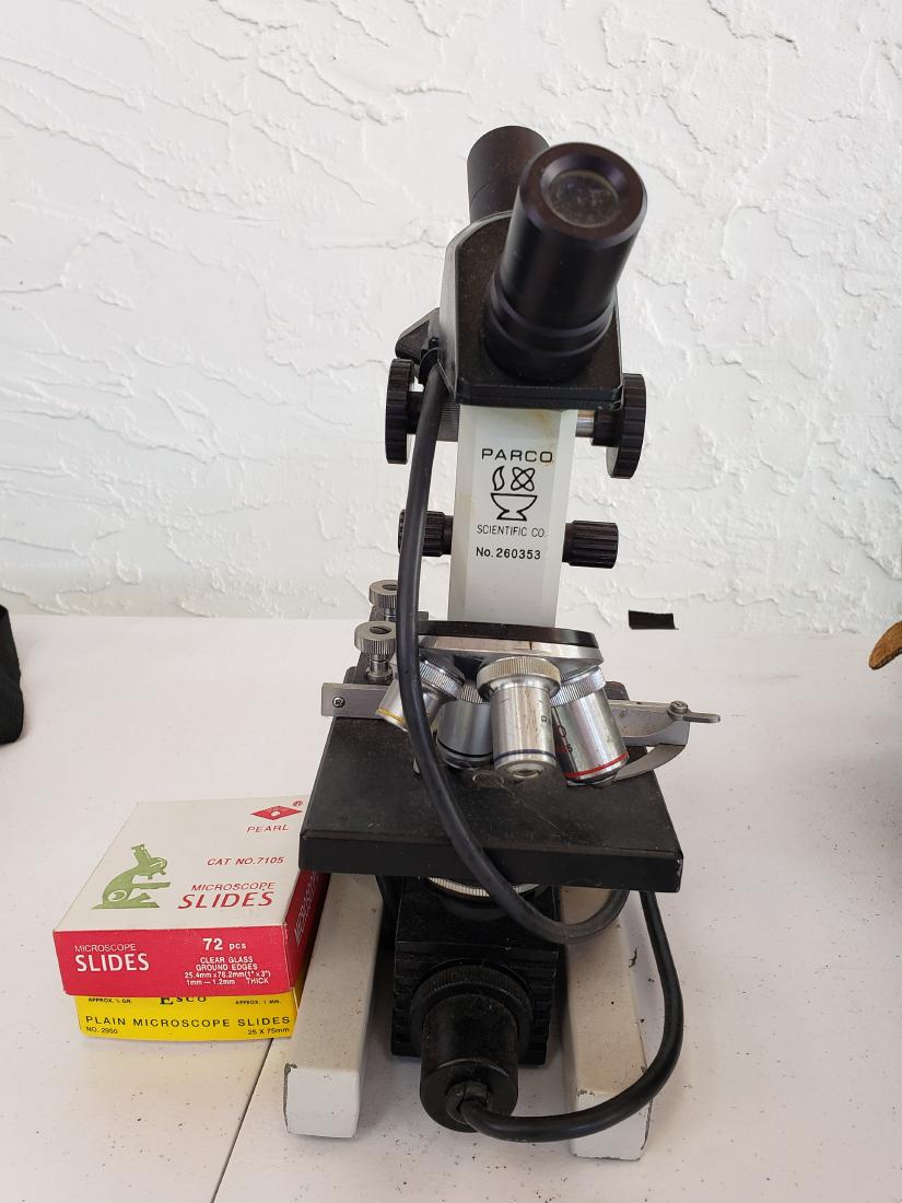 PARCO SCIENTIFIC CO. MICROSCOPE (college grade) (1 of 9)