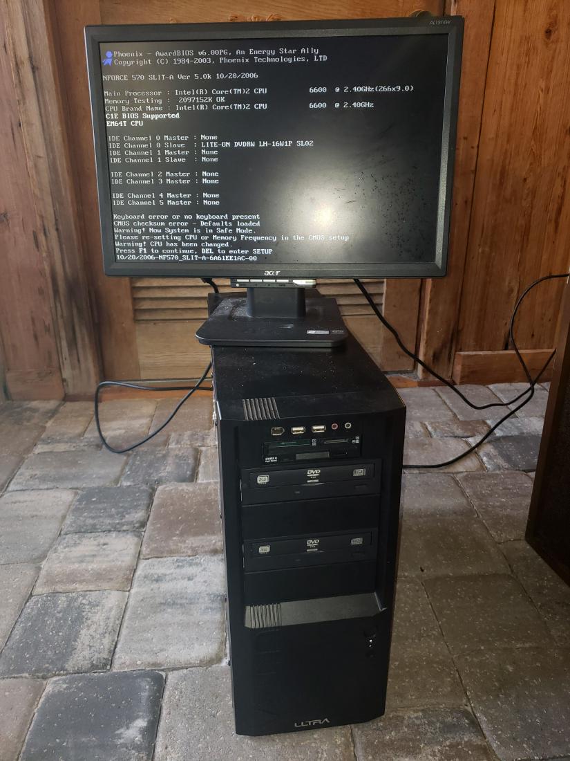 2 Gaming PC's and small LCD Monitor: 2 Gaming PCs No Hard Drives1 will not boot, unknown CPU and 12gb RamOther boots has 2gb ram, and a core2 2.4ghz processor. '