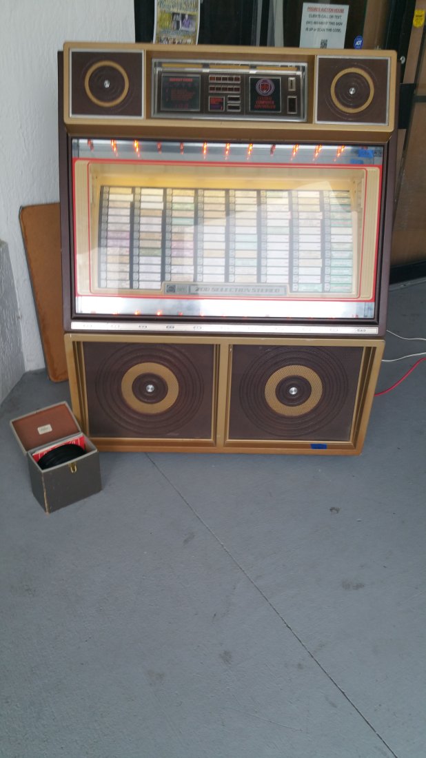JUKEBOX Rowe International AMI 200 Selection Stereo