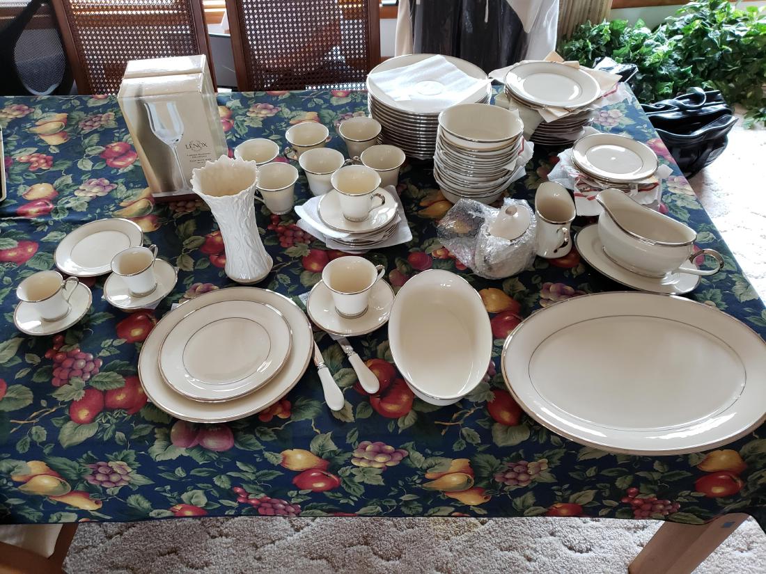 LENOX 5 PIECE PLACE SETTING PLUS SOLITAIRE PLATINUM: Here is a Lenox Solitaire dinner set with many five-piece place settings and many extra items including sugar and creamer, bowls, wine glasses, etc. These large sets usually sell for around $1,000. A 