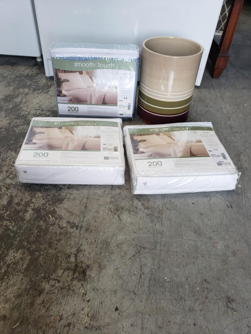 BED AND BATH LOT:  NEW COOL WHITE SHEETS, ETC. (1 of 10)