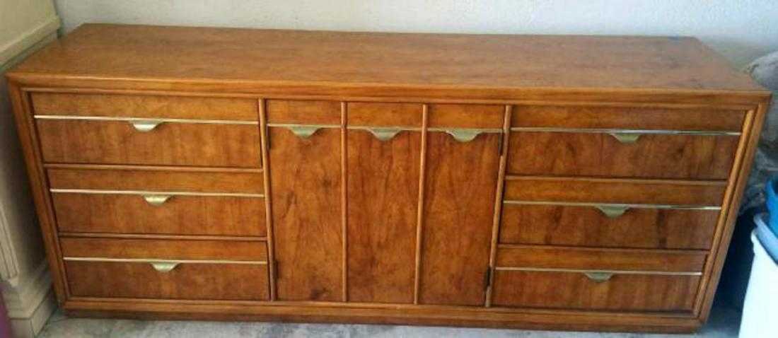 Vintage Mid Century Basset Furniture Bedroom Dresser (1 of 7)