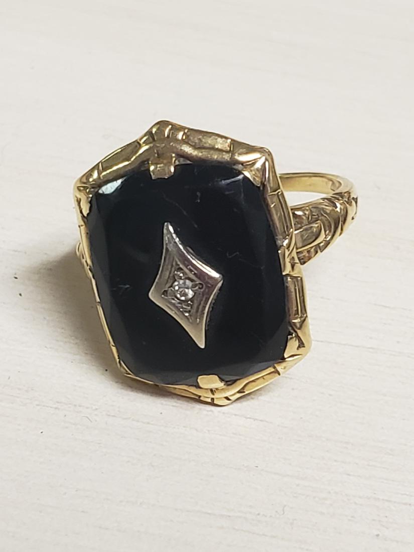 14k Yellow Gold and Onyx Ring (1 of 4)