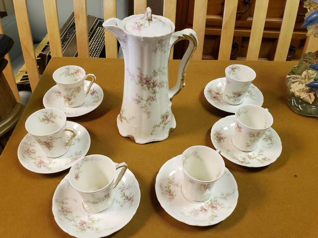 13pc Theodore Haviland Limages France, "Princess": 13pc Theodore Haviland Limages France, "Princess", Coffee Pot or Chocolate Pot with 6 cups and saucers