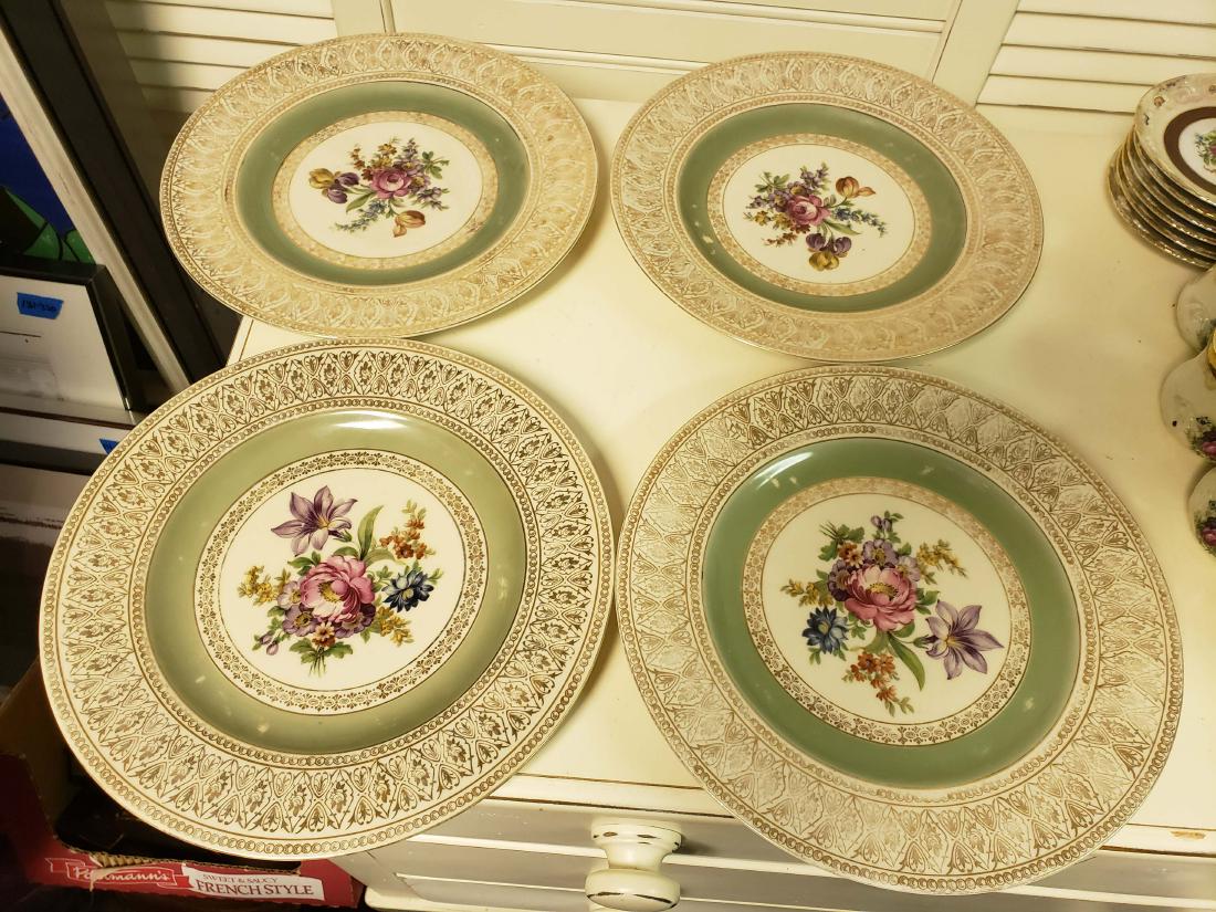 4 PIRKEN HAMMER DINNER PLATES, GOLD, GREEN, FLORAL: The dinner service chinaware that became Pirkenhammer of Austria / Bavaria was founded by Johann Gottlob List and Friedrich Hocke in 1803. The company changed hands in 1811 when it was sold to Johan M