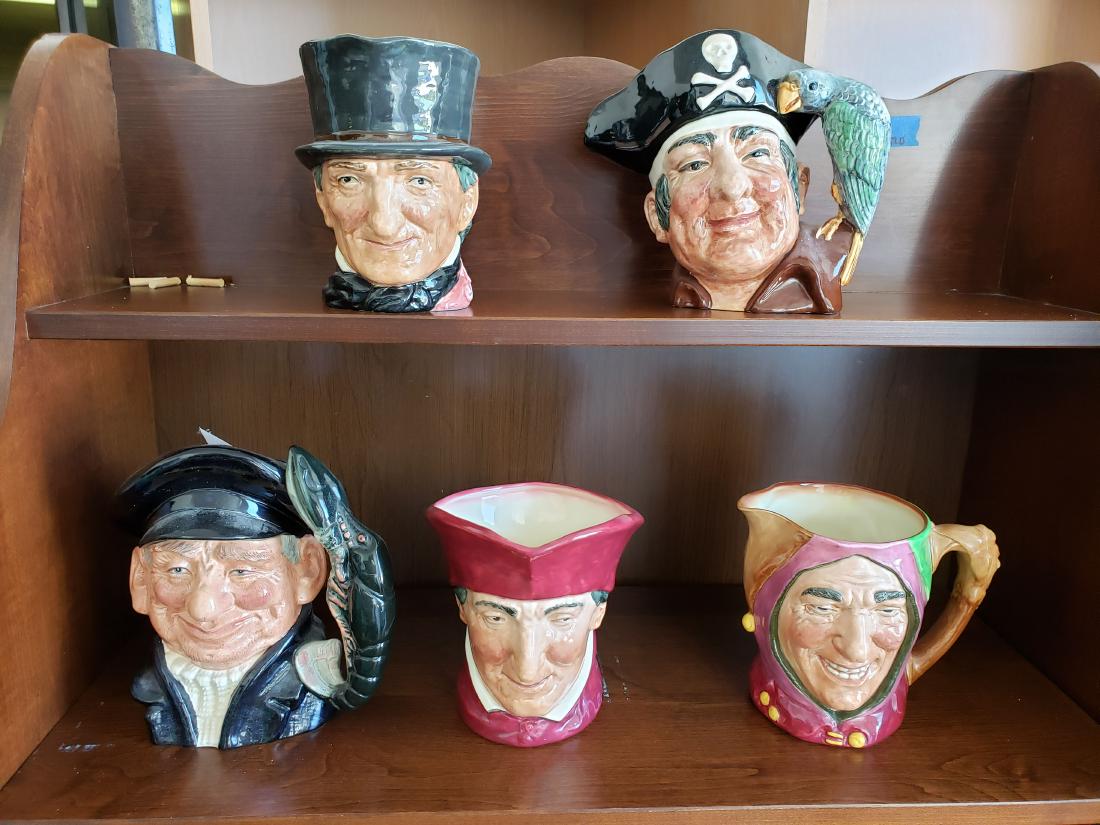 LOT OF 5 ROYAL DOULTON CHARACTER JUGS 1951+ (1 of 9)