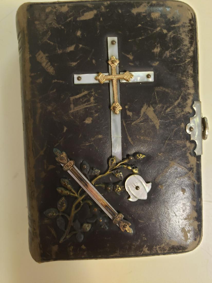 1899 Miniature Prayer Book~ A Little Key Of Heaven (1 of 6)