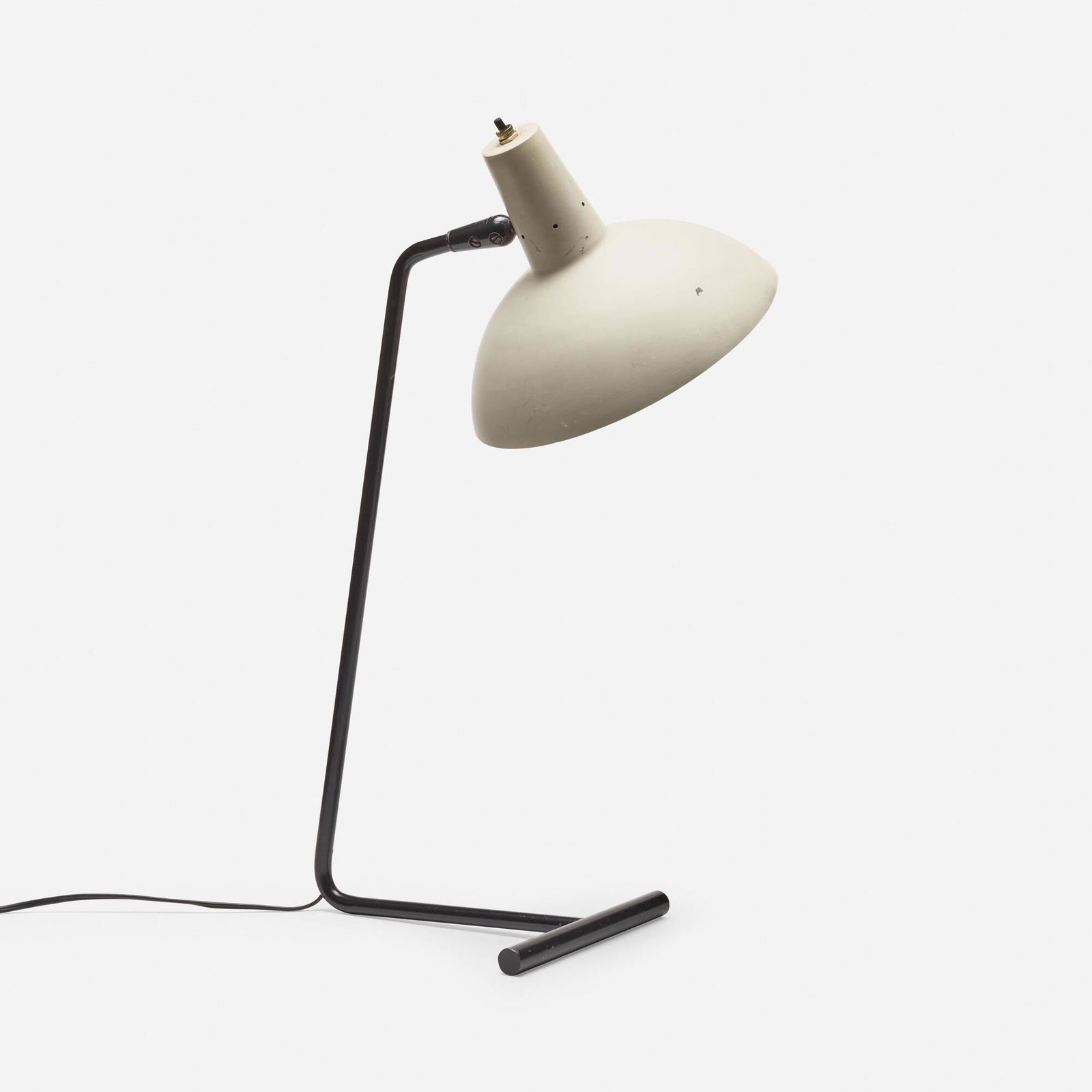 Harry Gitlin, Table lamp, model T9: Harry Gitlin Table lamp, model T9 Middletown Mfg. Co.USA, 1951enameled aluminum and steel, Bakelite 23 h x 9.25 w x 11 d in (58 x 23 x 28 cm) Decal manufacturer's label to inside shade '