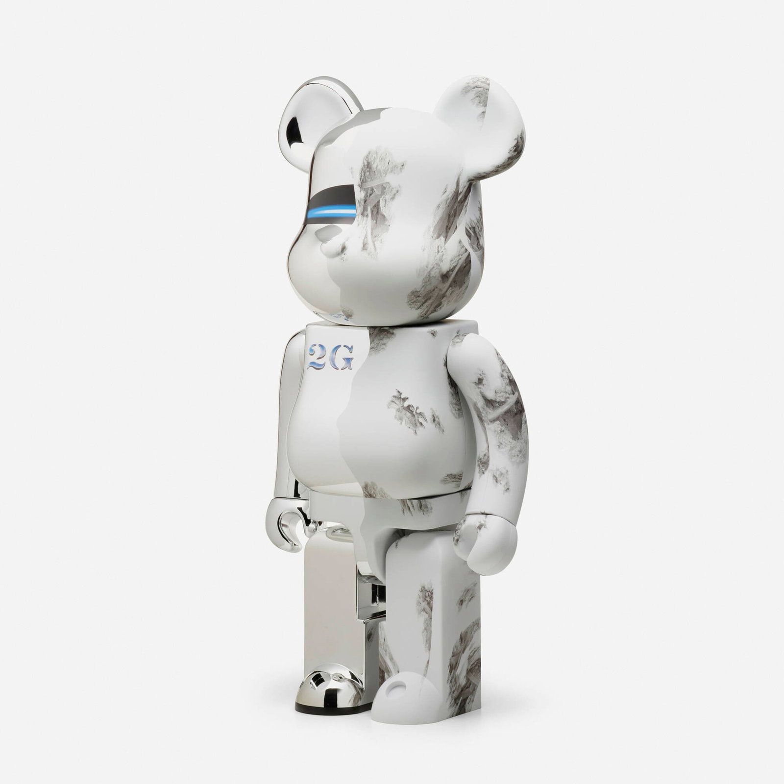 Daniel Arsham X Hajime Sorayama, BE@RBRICK: Daniel Arsham X Hajime Sorayama BE@RBRICK (1000% silver) 2019painted cast vinyl 17 h x 13 w x 9 d in (43 x 33 x 23 cm) packaging: 32 h x 17 w x 13.5 d in (81 x 43 x 34 cm) Impressed title a
