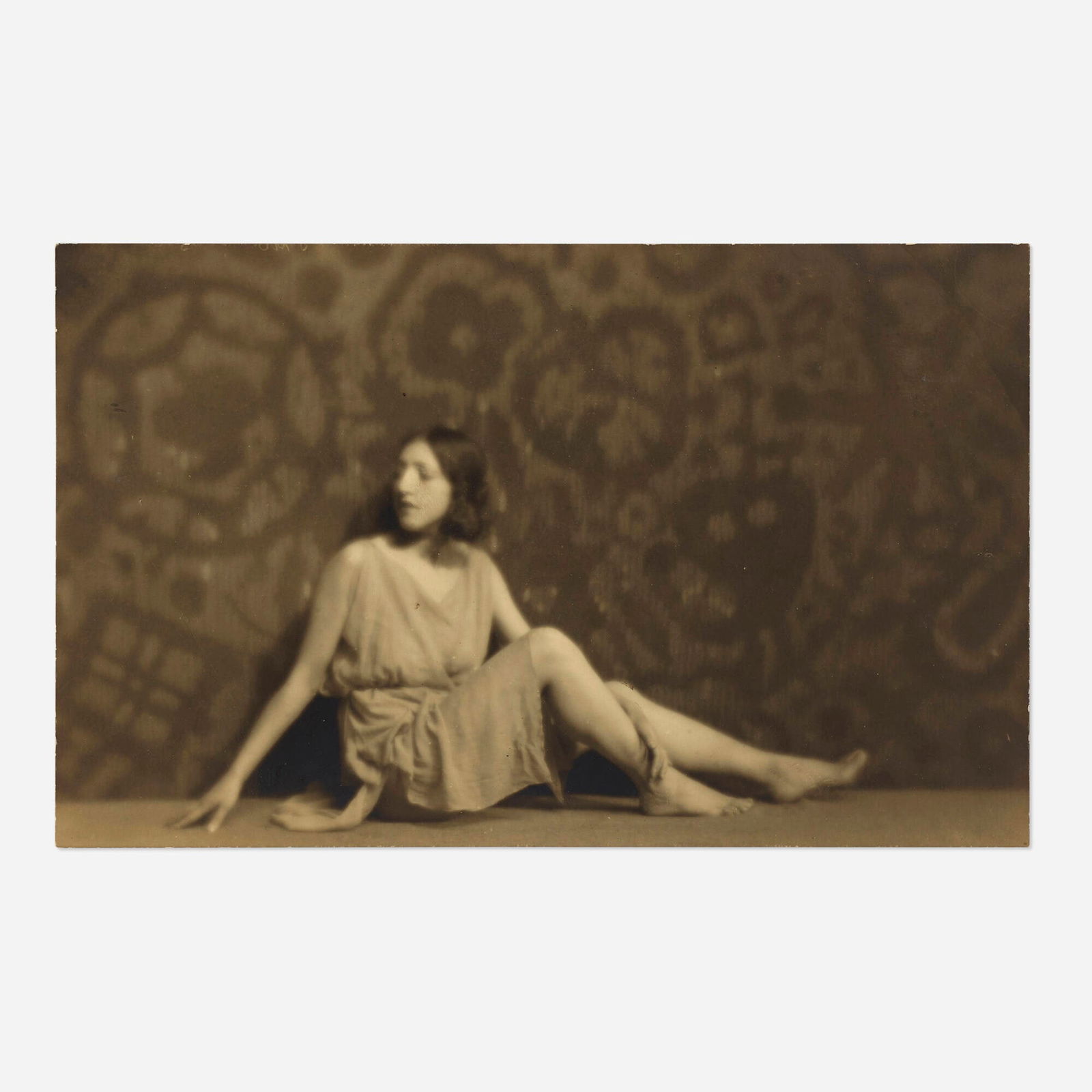 Nickolas Muray, Chana Kubert: Nickolas Muray Chana Kubert c. 1920bromide print 4.625 h x 7.375 w in (12 x 19 cm) Chana Kubert was a well known dancer in the 1920s photographed by Edward Weston and many others. Artis