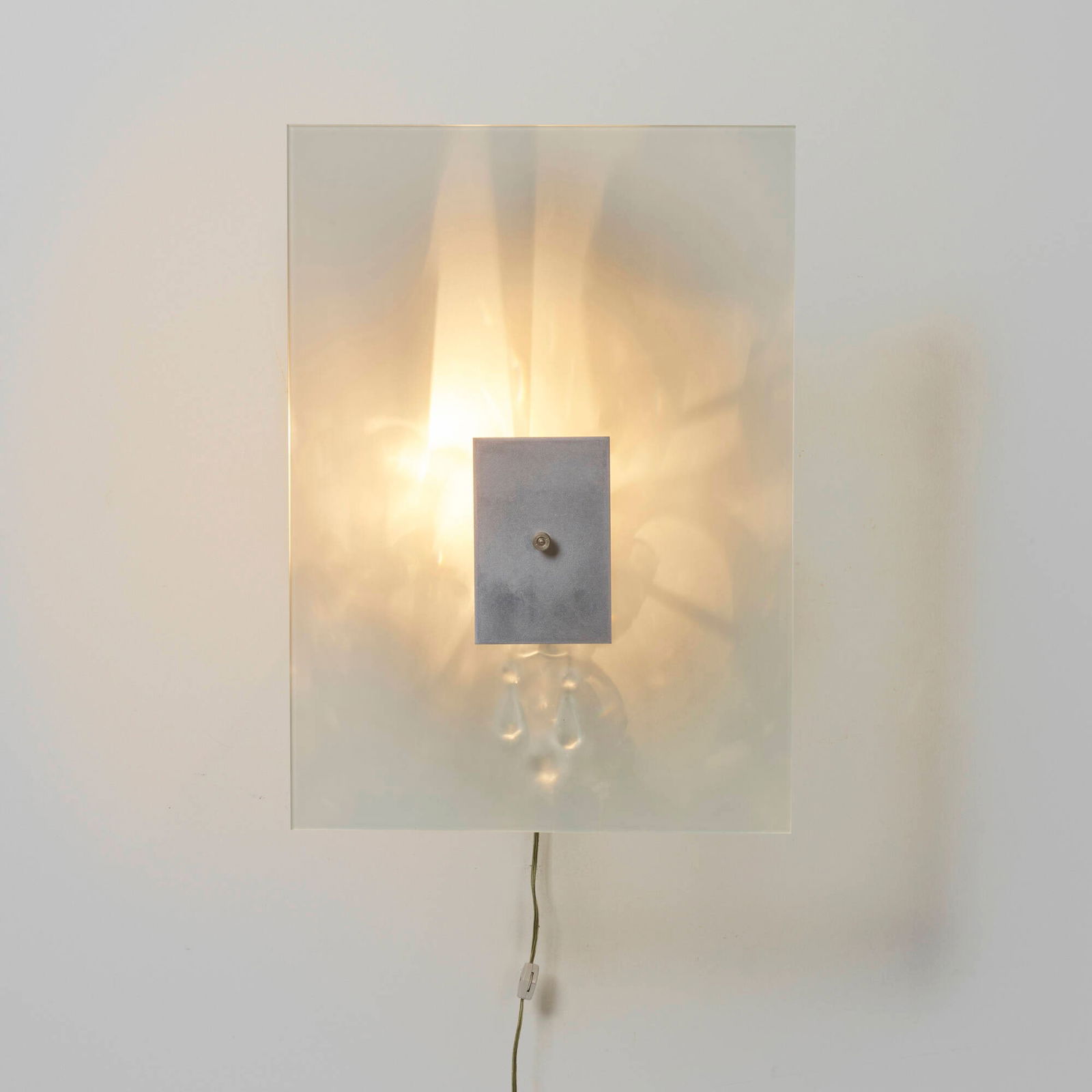 Jon Kessler, X-Ray: Jon Kessler X-Ray 1987aluminum, glass, ceramic, plastic, electric motor, light bulbs 24 h x 17 w x 14 d in (61 x 43 x 36 cm) This work is number 5 from the edition of 6 fabricated by Paul Gesh