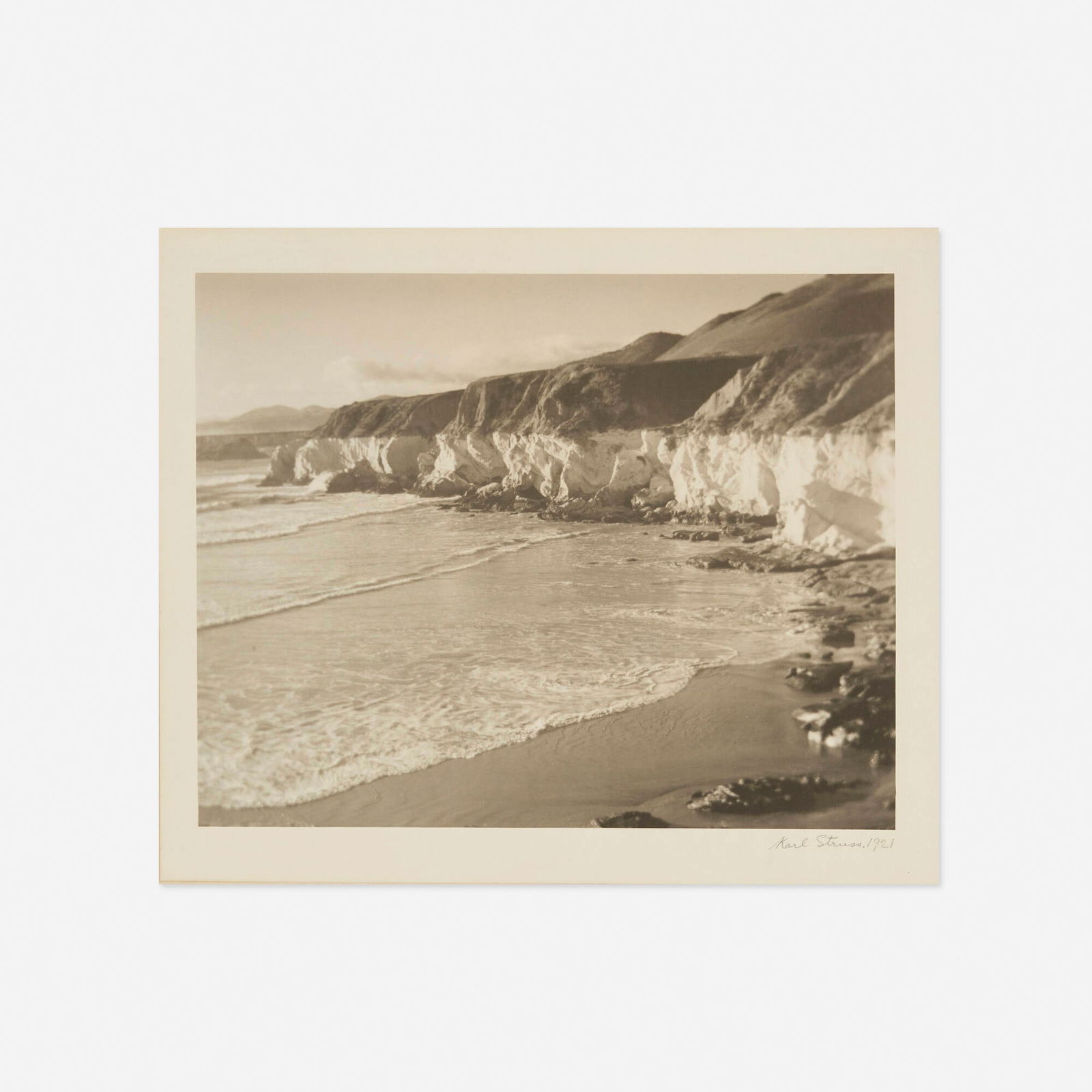 Karl Struss, Pismo Beach: Karl Struss Pismo Beach 1921vintage bromide print image: 9.125 h x 11.500 w in (23 x 29 cm) sheet: 10.875 h x 13.000 w in (28 x 33 cm) mount: 14.000 h x 17.000 w in (36 x 43 cm) The arti