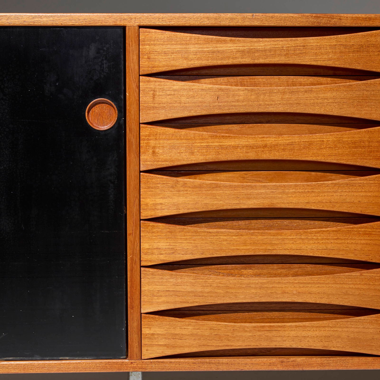 Arne Vodder, Cabinet - 4