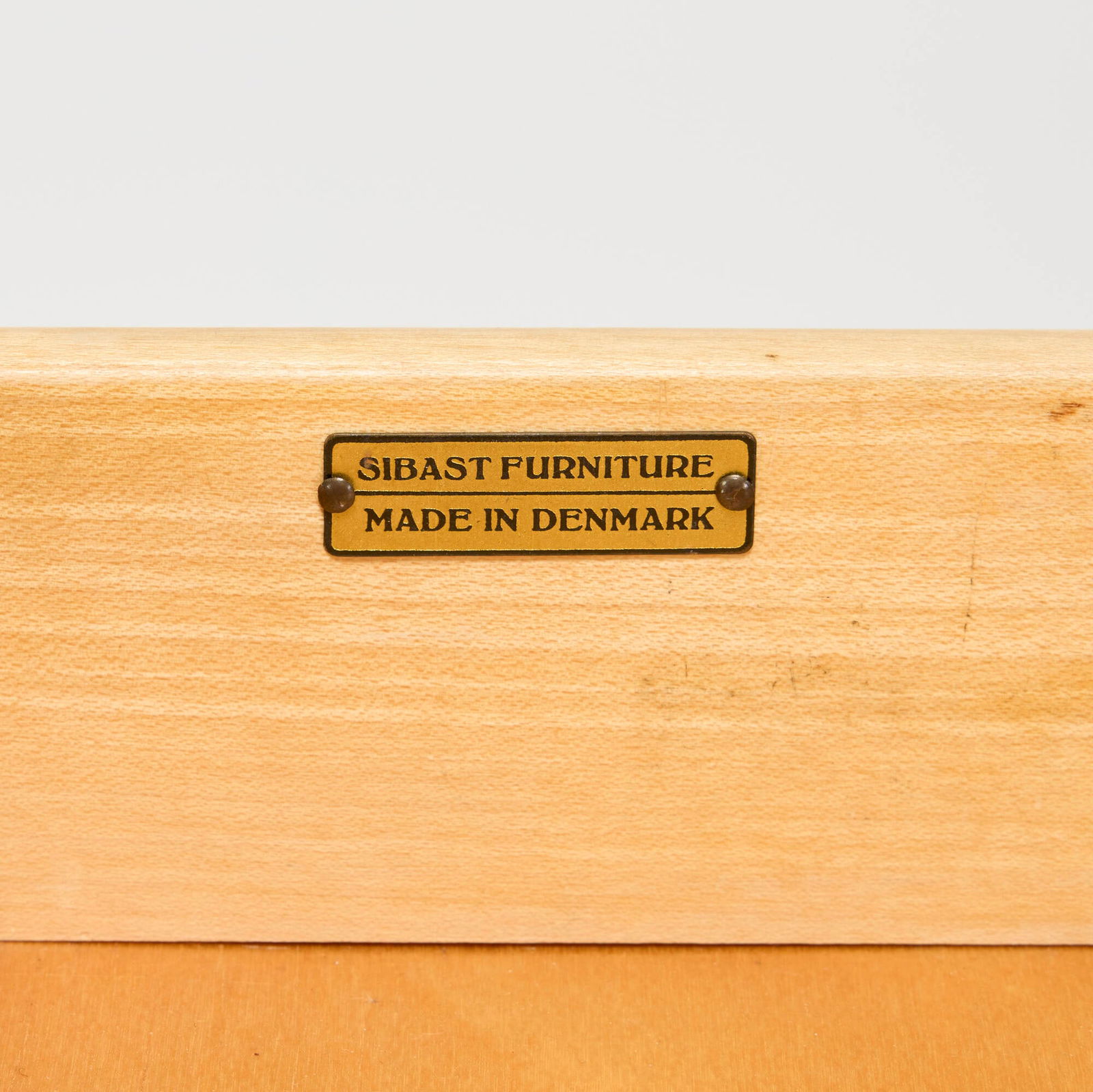 Arne Vodder, Cabinet - 5