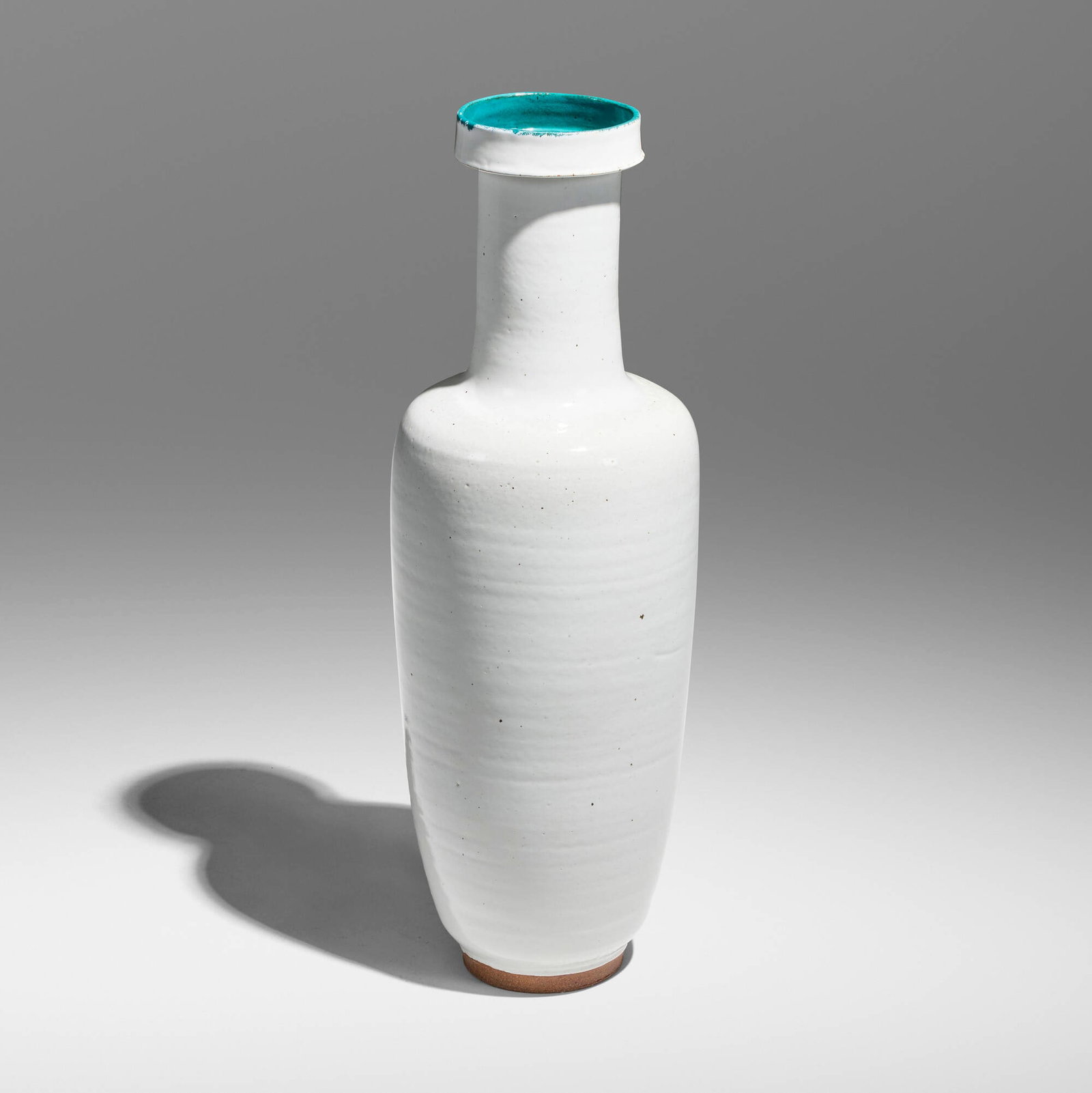 Michael Frimkess, Club vase (1 of 3)