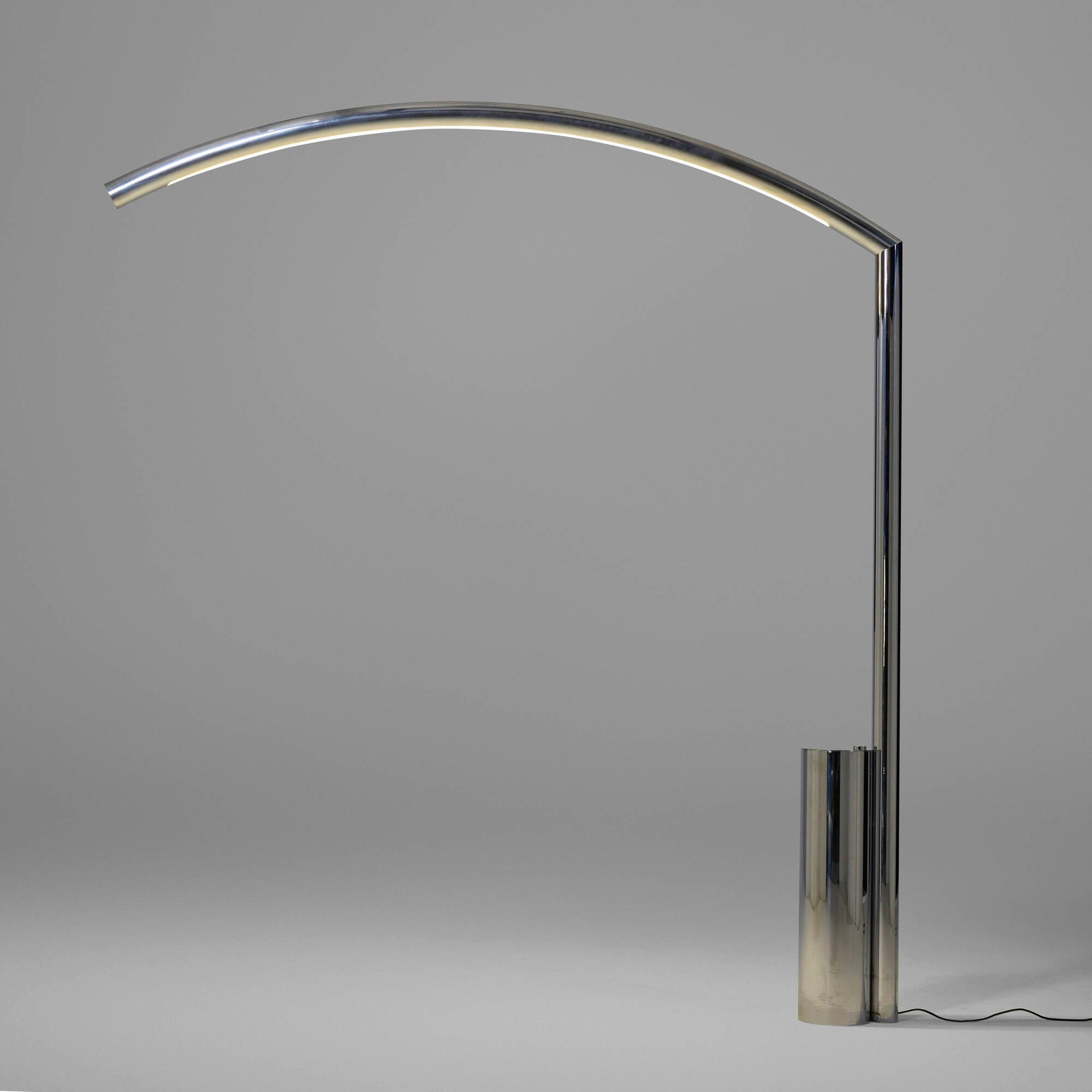 Nanda Vigo, Golden Gate floor lamp: Nanda Vigo Golden Gate floor lamp Arredoluce Italy, 1968-1969 chrome-plated steel, aluminum, stainless steel 95.5 h x 86 w x 7.5 d in (243 x 218 x 19 cm) Literature: A