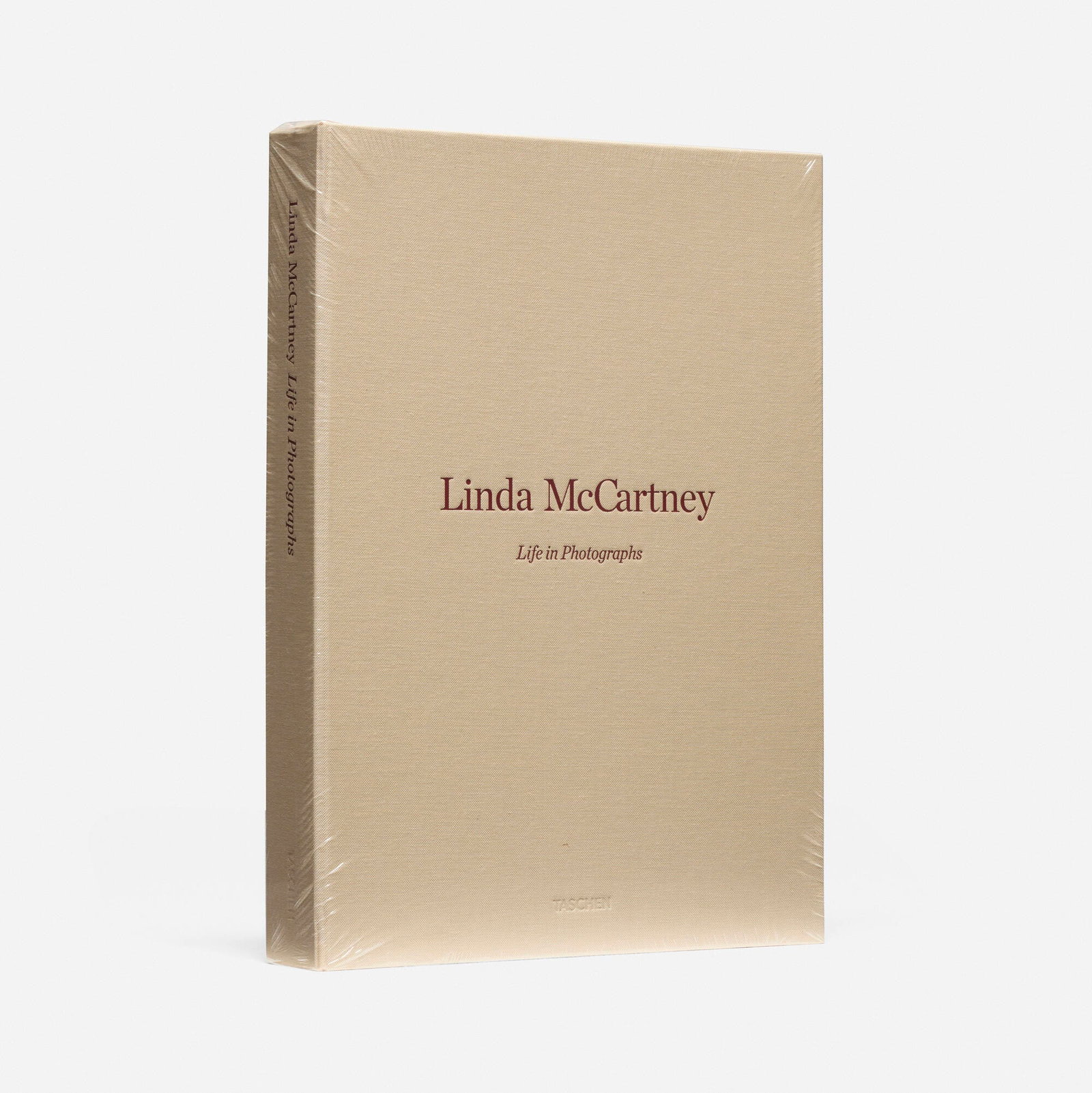 Linda McCartney, Life in Photographs (1 of 2)