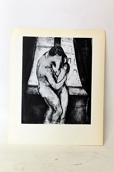 " The Kiss " Original Black and White Lithograph By: Original Lithorgaph By Artist Munch. Painter Edvard Munch, born in 1863 in Löton, Norway, established a free-flowing, psychological-themed style all his own. His painting The Scream is one of the mos