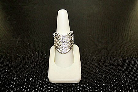 Gorgeous White Gold over Silver Diamond Ring.: Gorgeous White Gold over Silver Diamond Ring. Approx 2 cts, VS1 color G.
