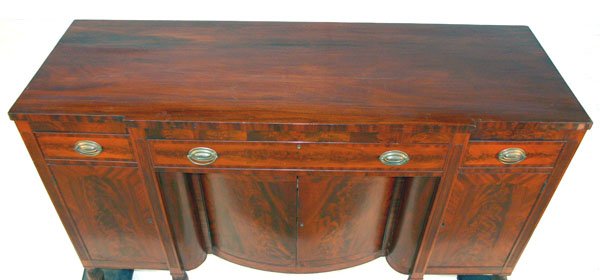 Period American Sheraton Sideboard. Circa 1815 - 2