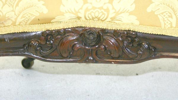 JH Belter Rosewood Laminated Recamier in the "Henr - 4