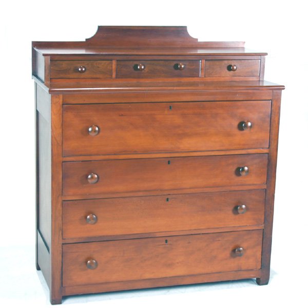 American Victorian Maple Chest of Drawers. Circa 18