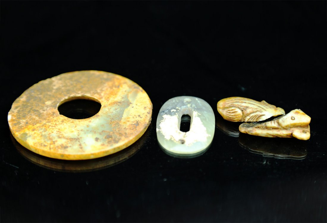 (3)  THREE PIECES OF CHINESE ANCIENT JADE INCLUDES JADE (1 of 7)