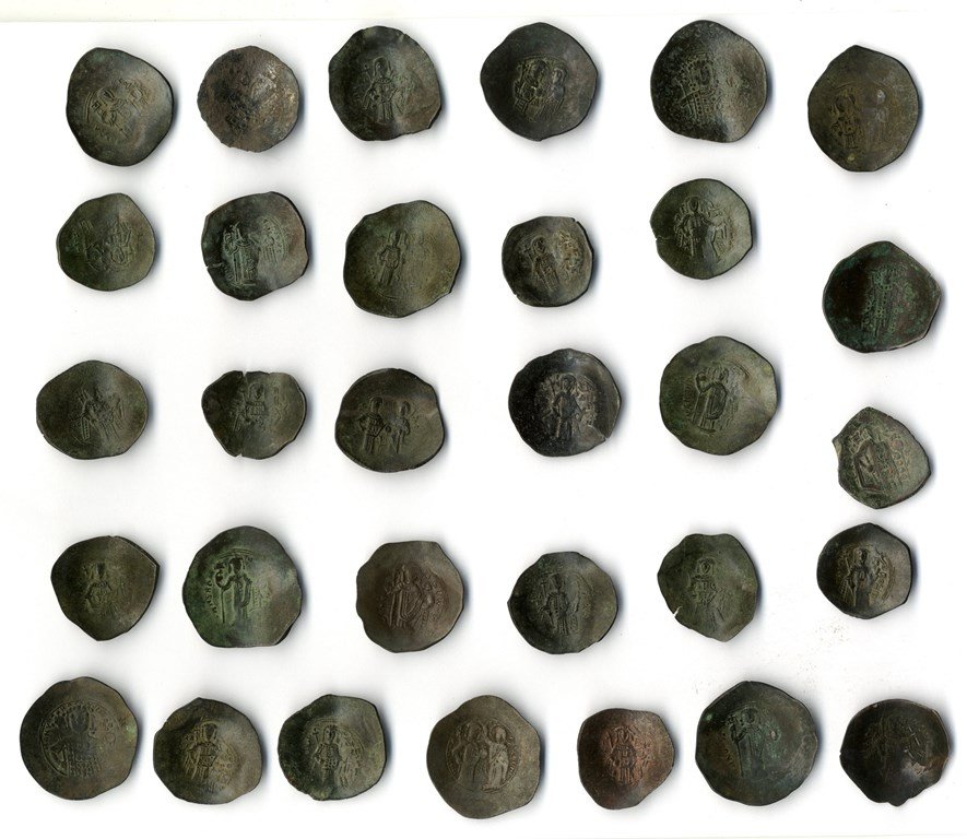 A lot of thirty one late Byzantine Scyphates: A lot of thirty one late Byzantine Scyphates