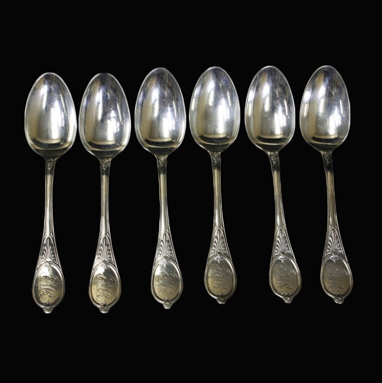 6 John Polhamus Honeysuckle Teaspoons: Est. $220 - 330 6 John Polhamus Honeysuckle Teaspoons. Weighs 5.98 ozt. Retailed from Bailey Measures 5.75 inches.