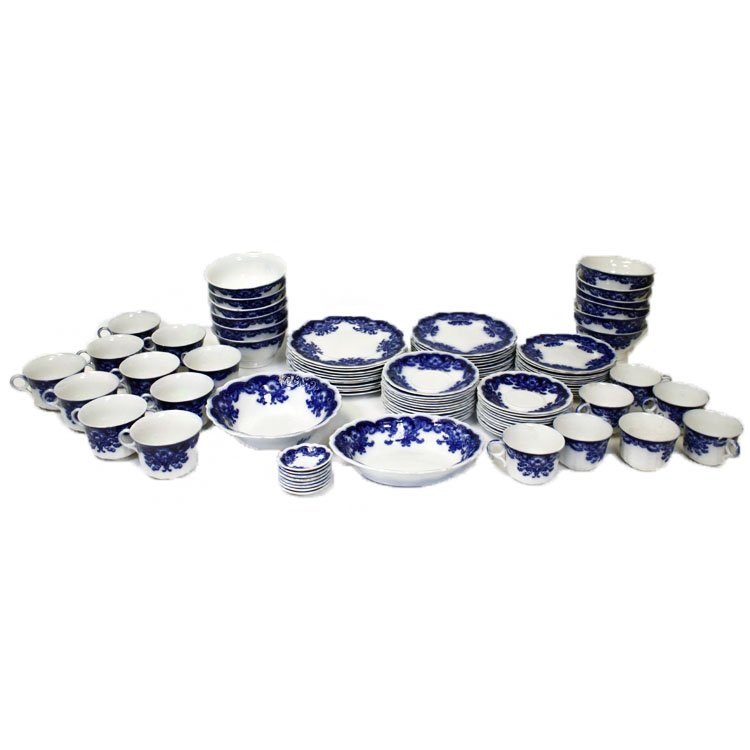 96 pcs Johnson Bros. England Oregon Pattern Flo-Blue: Est. $400 - 600 96 pcs Johnson Bros. England Oregon Pattern Flo-Blue China. (10) Large Cups. (7) Small Cups. (12) Bowls. (11) Small Saucer. (12) Large Saucer. (12) 7 inch plates. (11) 8 inch plates. (
