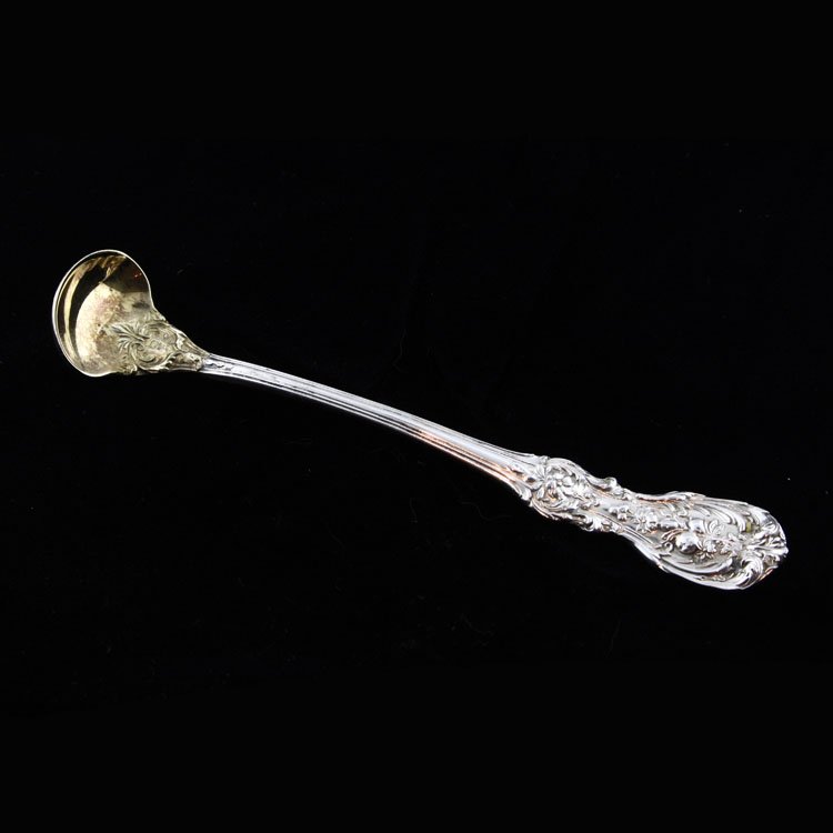 Reed & BartonSterling Mustard Spoon: Est. $20 - 30 Reed & BartonSterling Mustard Spoon. Sterling silver mustard spoon by Reed & Barton in the Francis I pattern with gilt bowl. Measures 4 7/8" long. Weighs .635 ozt. Marks: Reed & Barton, 