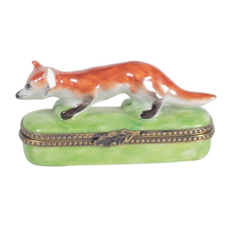 Miniature Limoges France Fox Porcelain: Est. $50 - 100 Miniature Limoges France Fox Porcelain. Marked Limoges France Peint Main Rochard. Fox on top of trinket box. Damage to ear. 1 3/4 x 3 x 1".