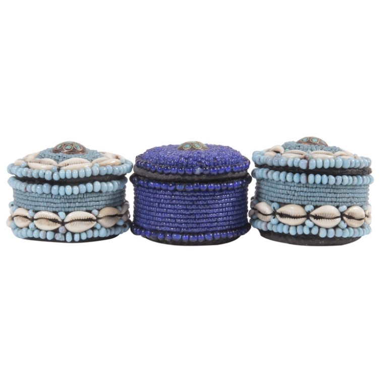 Set of 3 Hand Beaded Trinket Boxes: Est. $50 - 75 Set of 3 Hand Beaded Trinket Boxes. Unknown origin. Each box is approx. 1 3/4 x 2 1/2" diameter. Two are matching with seashells.