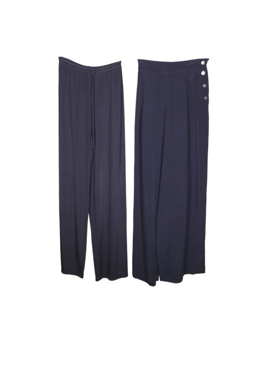 2 Pair of DKNY Drawstring Pants: Est. $80 - 200 2 Pair of DKNY Drawstring Pants. Size 10 100% silk. Size large, 90% nylon, 10% spandex. Good condition.