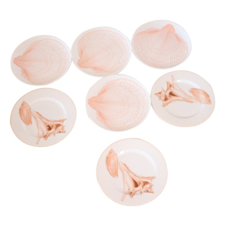 Fitz and Floyd Sea Theme Plates: Est. $30 - 60 Fitz and Floyd Sea Theme Plates. Measures 7.25” across. Two different shell themes. 7 plates.