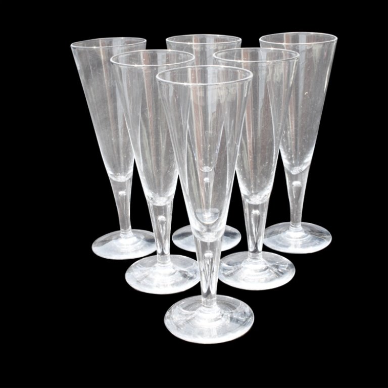 6 Steuben Teardrop Glasses: Est. $1000 - 1500 6 Steuben Teardrop Glasses. 6 Steuben Marked Teardrop Glasses. Each glass is approx. 7 3/4" tall. Third Party Shipping