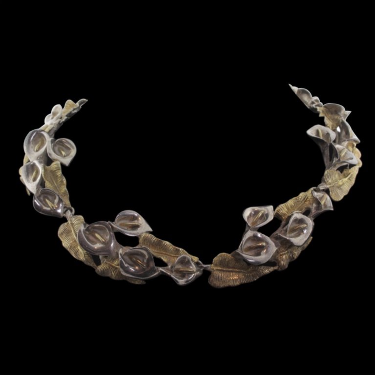 Los Catillo Mimi .950 Silver Set: Est. $300 - 500 Los Catillo Mimi .950 Silver Set. Earrings & necklace. .950 silver. 196gr. Two tone floral design. Heavy piece. 18" necklace. 1 1/4" wide. Earrings 1 1/2" long. Marks: Los Castillo, Ta
