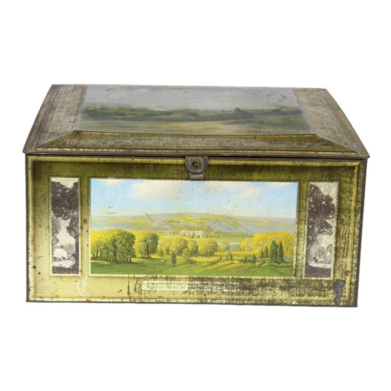 Vintage Tin with Embroidery Thread & RibbonTin is (1 of 6)