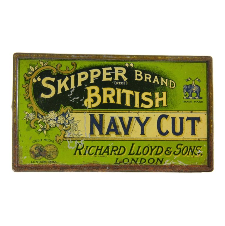 Skipper Brand British Navy Cut Cigarette Tin (1 of 3)