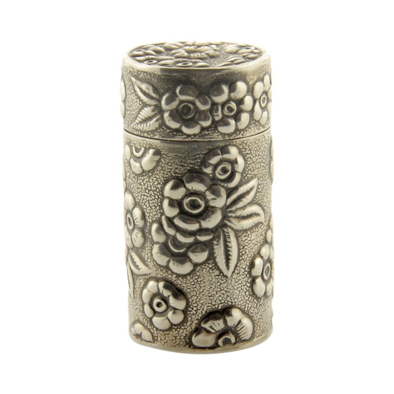 Sterling Sewing Kit (1 of 3)