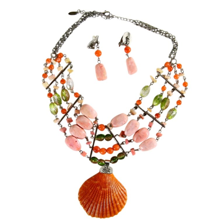 Vclm necklace 2024