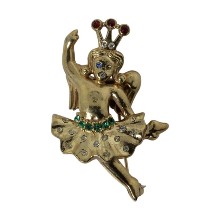 Vintage Trifari Angel Brooch (1 of 2)